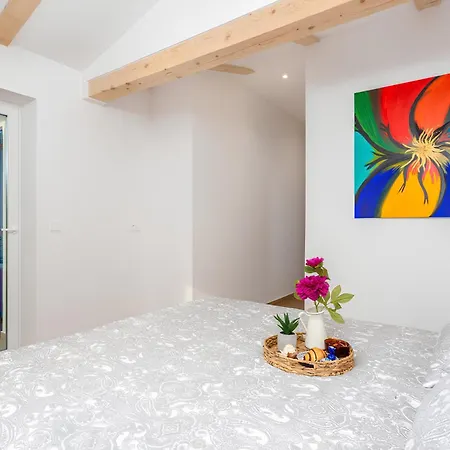 Holiday home Comfort Vidovic