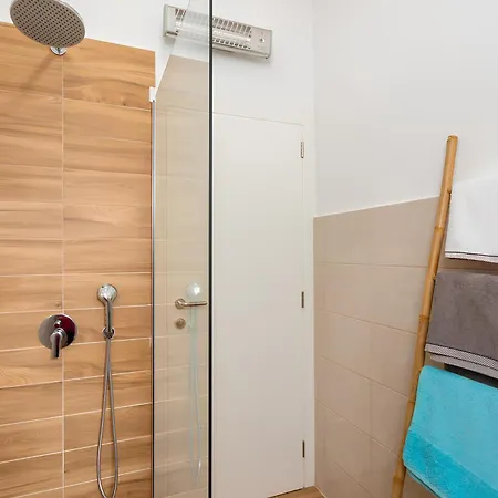 Holiday home Comfort Vidovic *